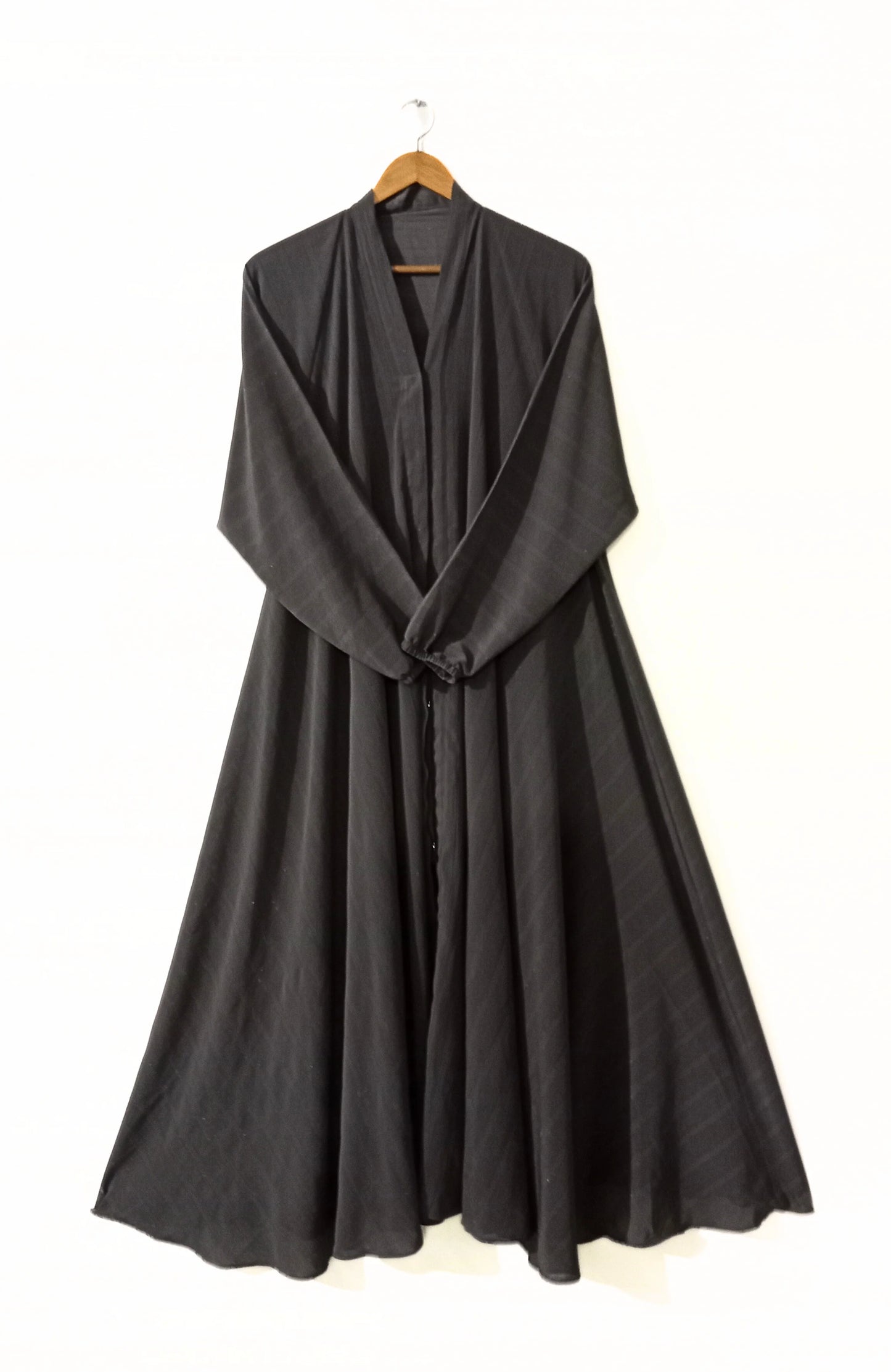 Light Grey Front Open Zarri Abaya