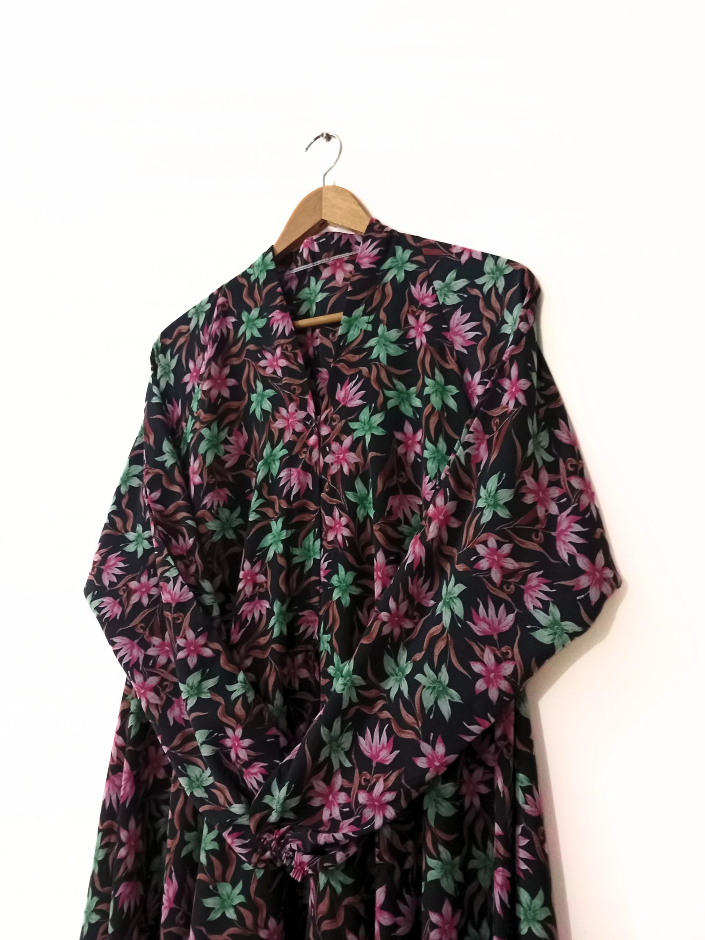 Blooming Black Floral Front Open Long Flair Abaya