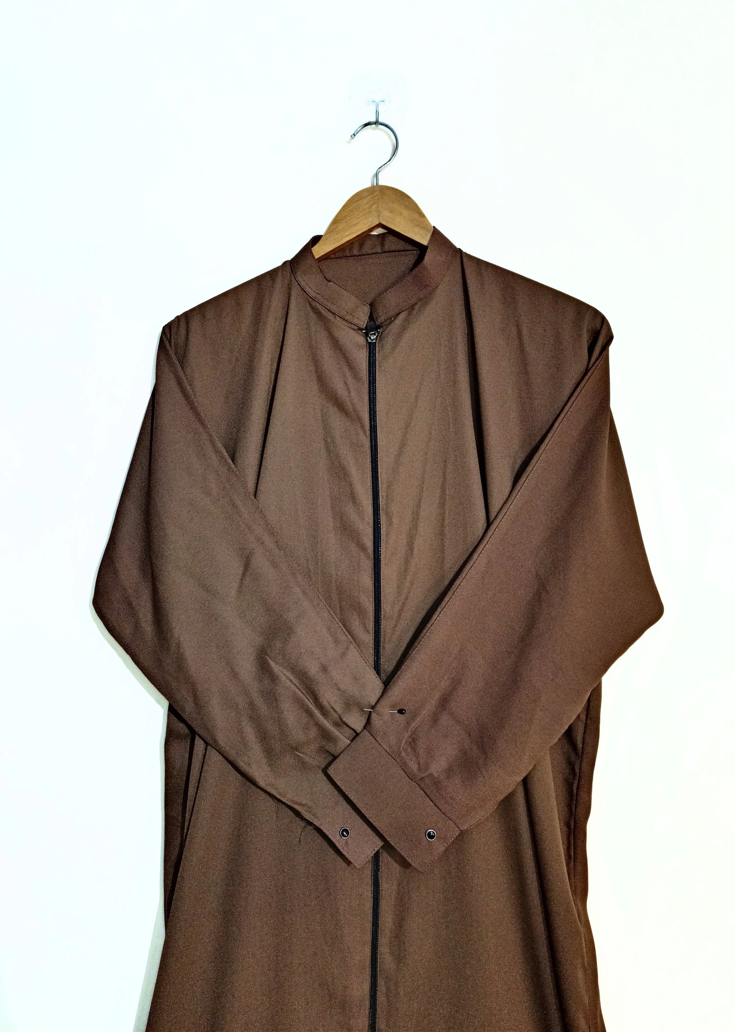 Regal Brown Zipper Abaya With Pockets