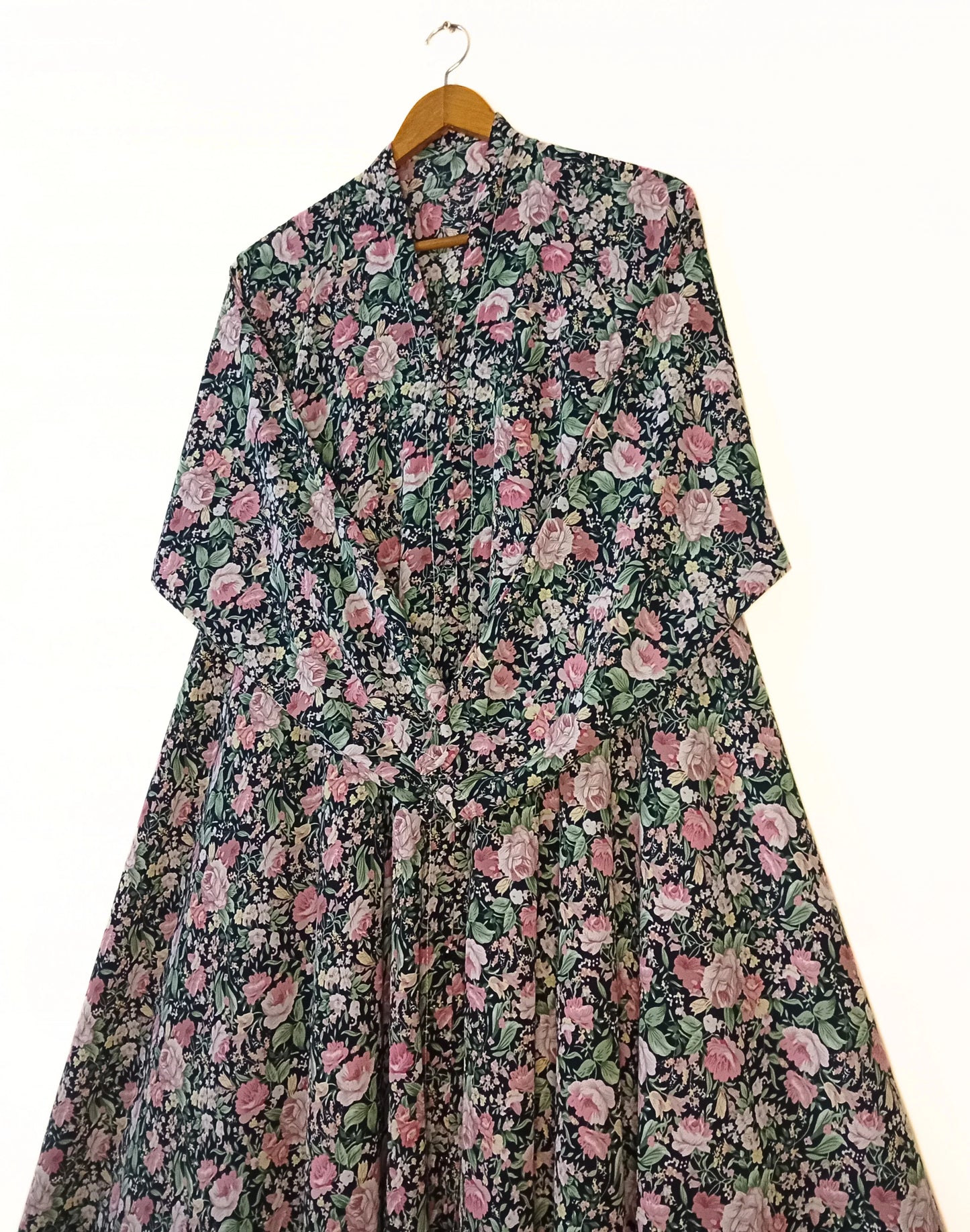 Rose Trail Front Open Long Flair Abaya
