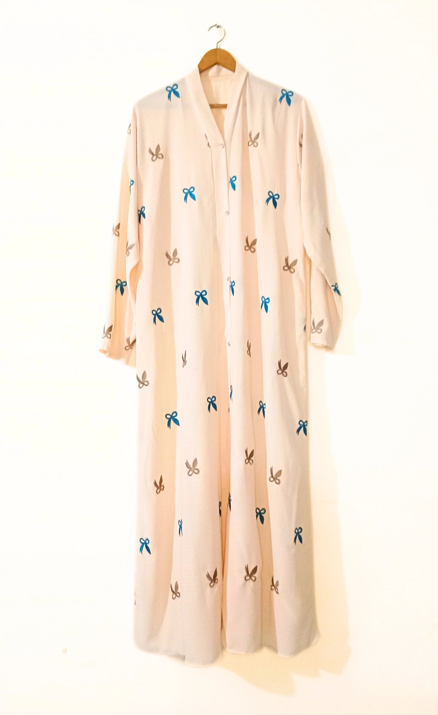 Peachy Charm Bow Embroided Front Open Abaya