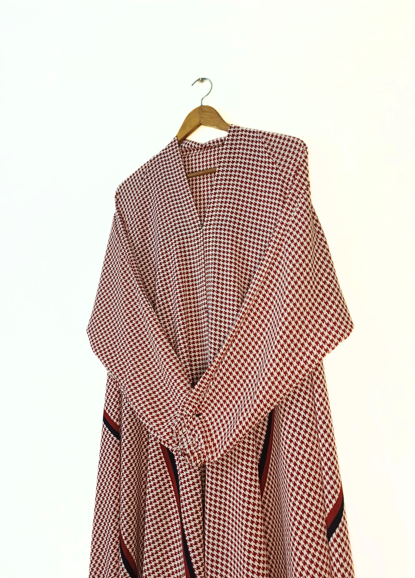 Checkered Front Open Long Flair Abaya