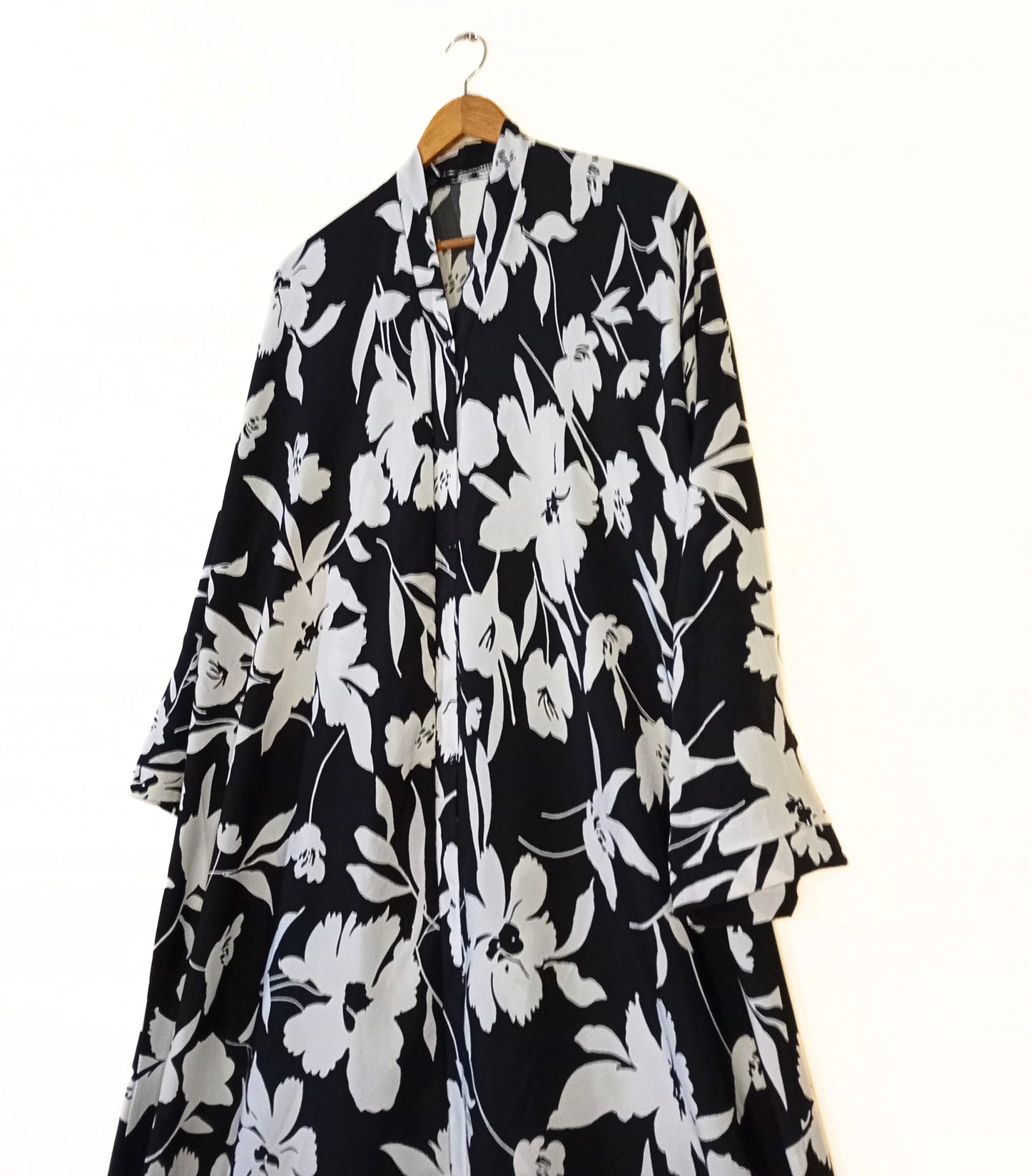 Black Floral Front Open Abaya
