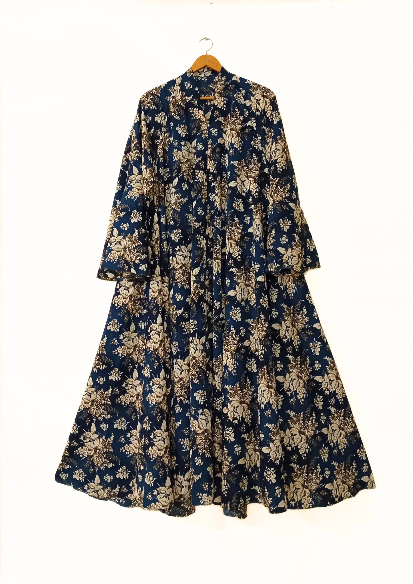 Golden Ivy Front Open Long Flared Abaya