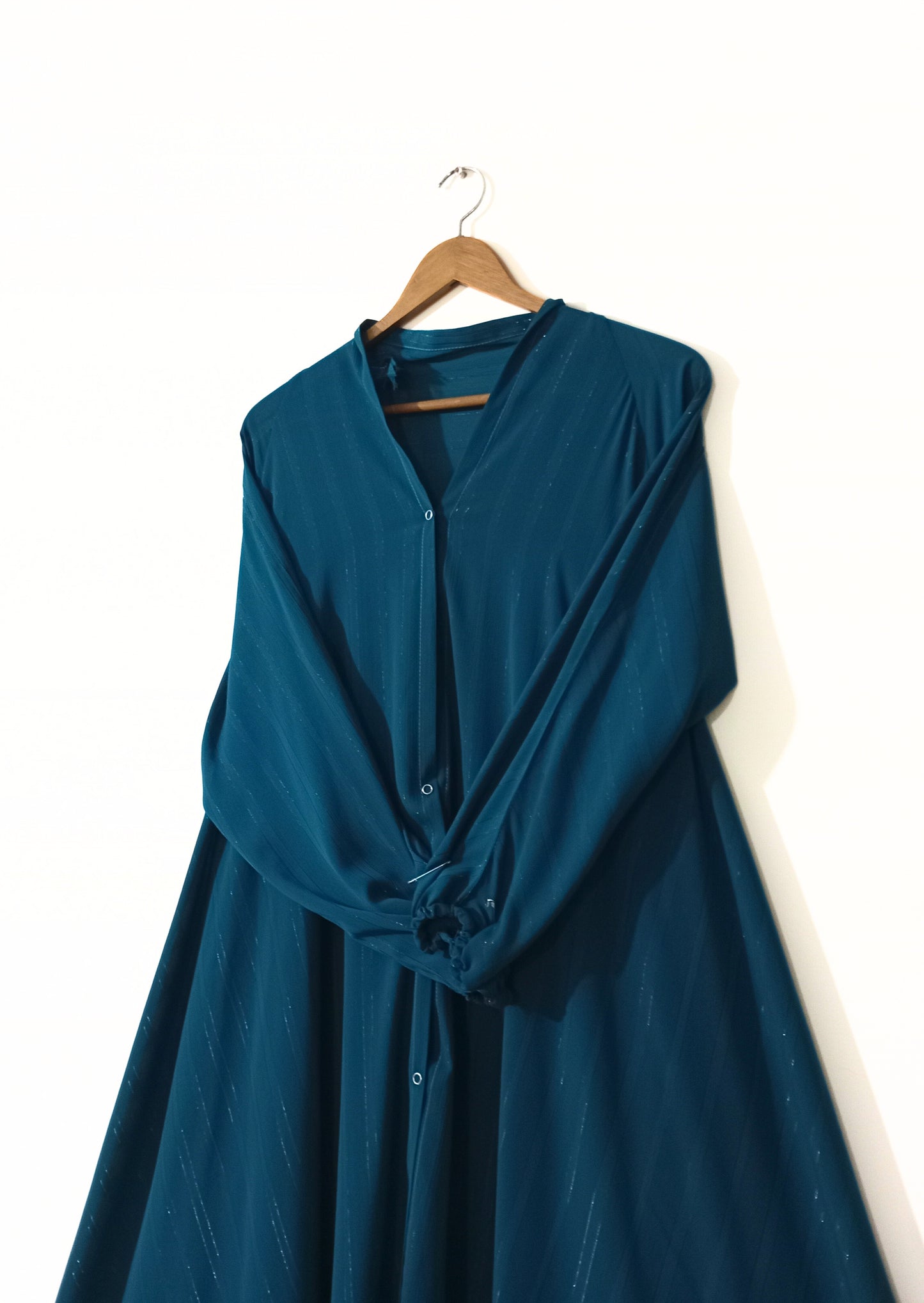 Front Open Zarri Abaya- Zinc
