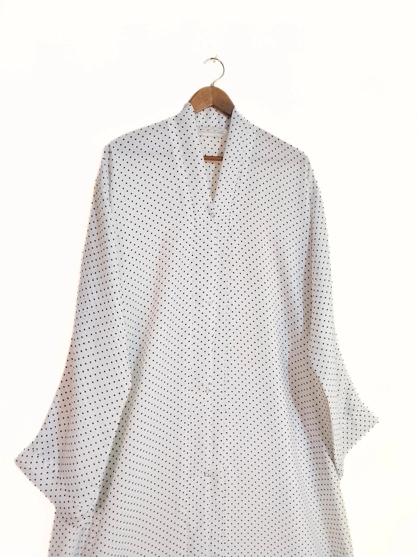 Front Open Crinkle Silk Abaya With Tiny Polka Print