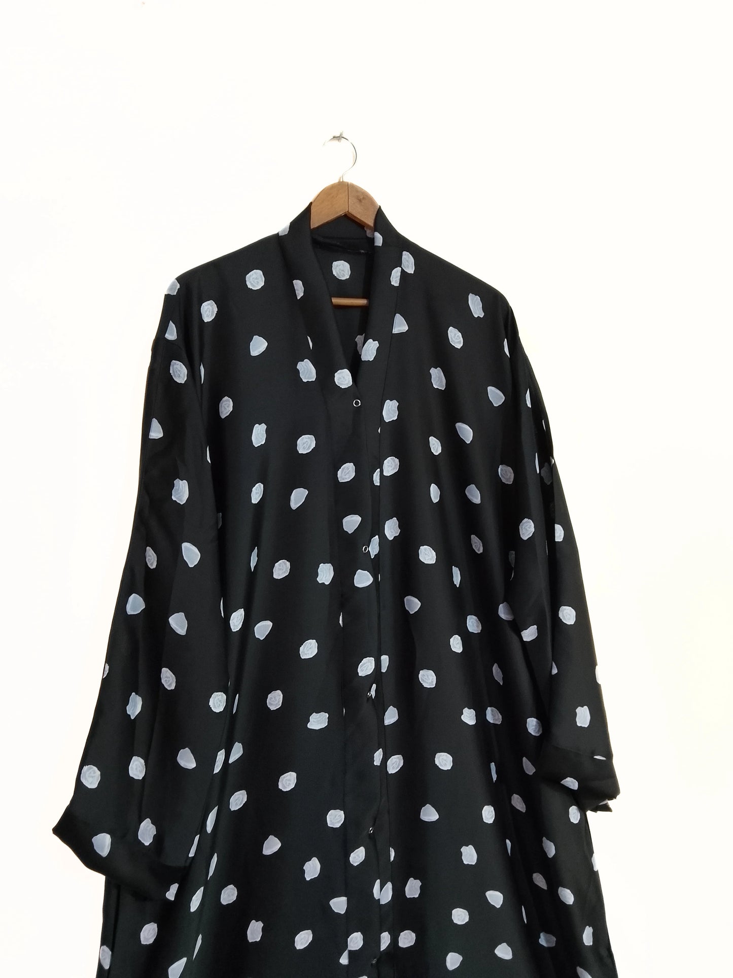 Front Open Crinkle Silk Abaya With Polka Dot Print