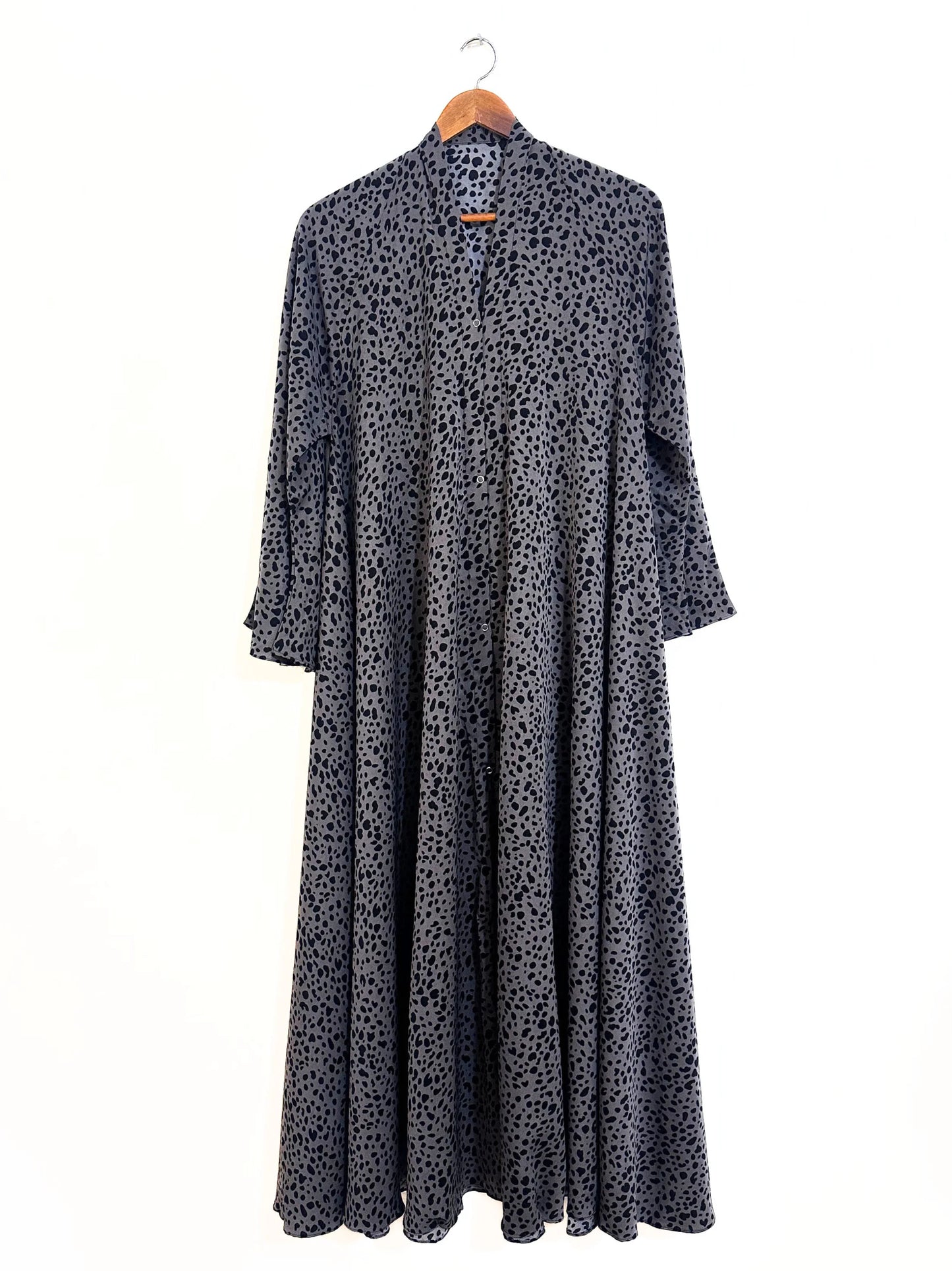 Speckles And Dots Front Open Long Flare Abaya