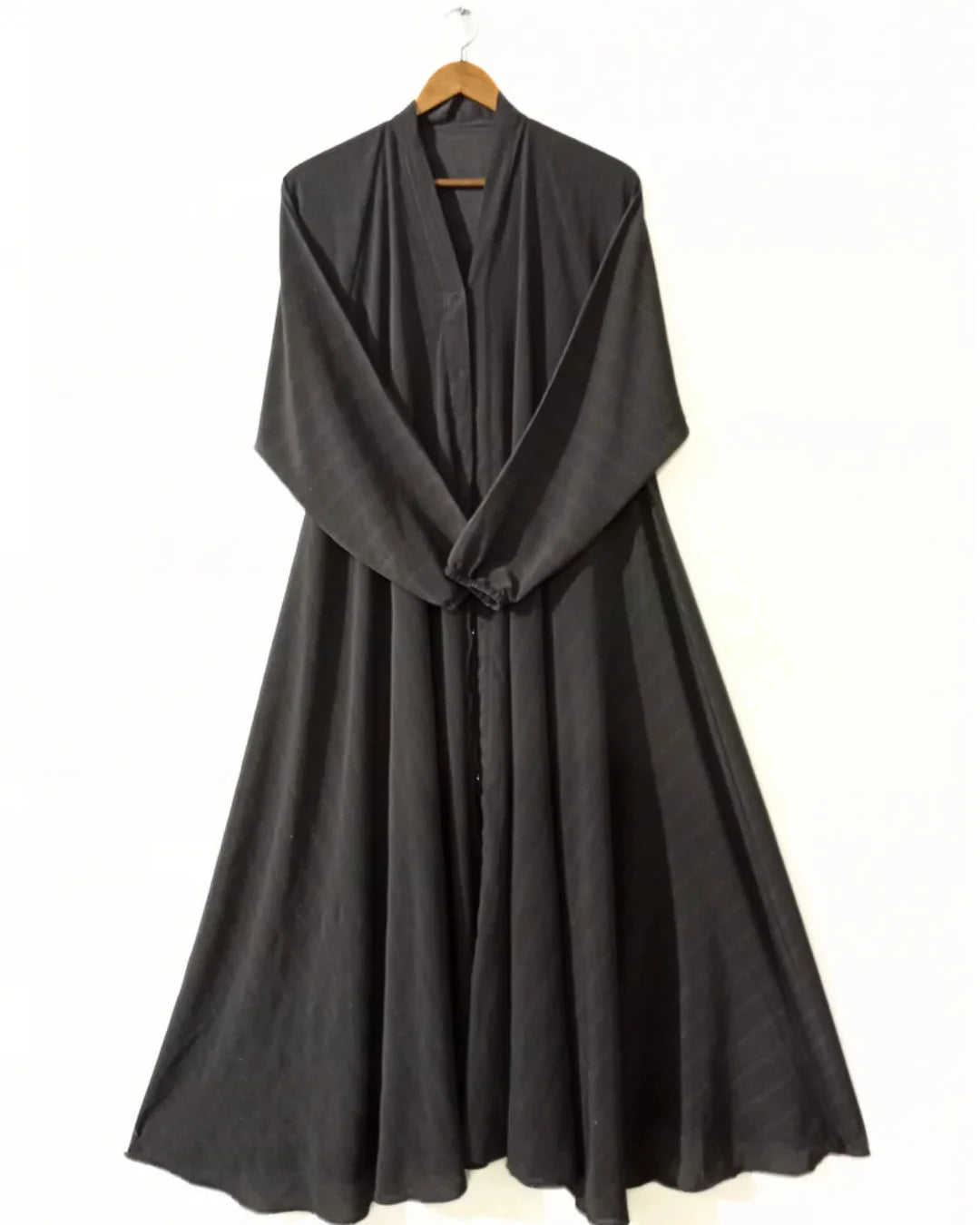 Bundle Of 3 Zarri Abayas