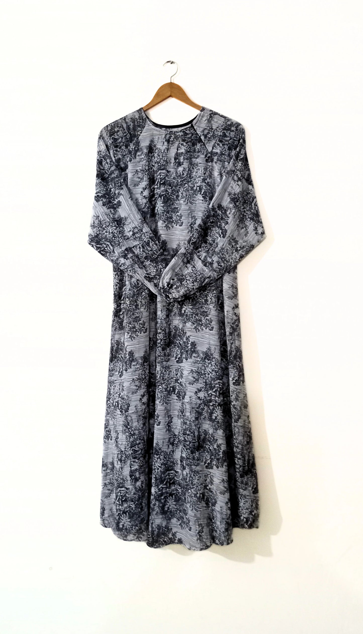 Charcoal Forest Print Maxi Abaya