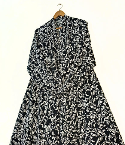 Black Fern Front Open Long Flair Abaya