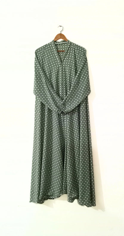 Evergreen Mosaic Front Open Long Flair Abaya