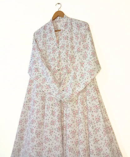 Spring Light Front Open Long Flair Abaya