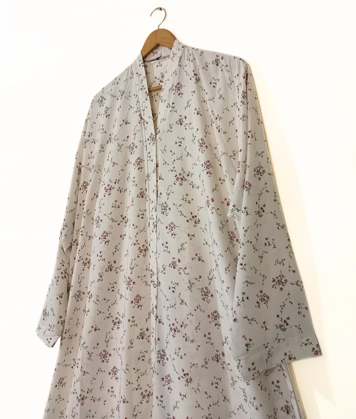 Cloud Flora Front Open Abaya