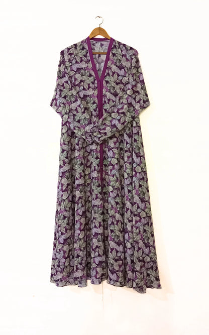Violet Leaf Front Long Flair Open Abaya