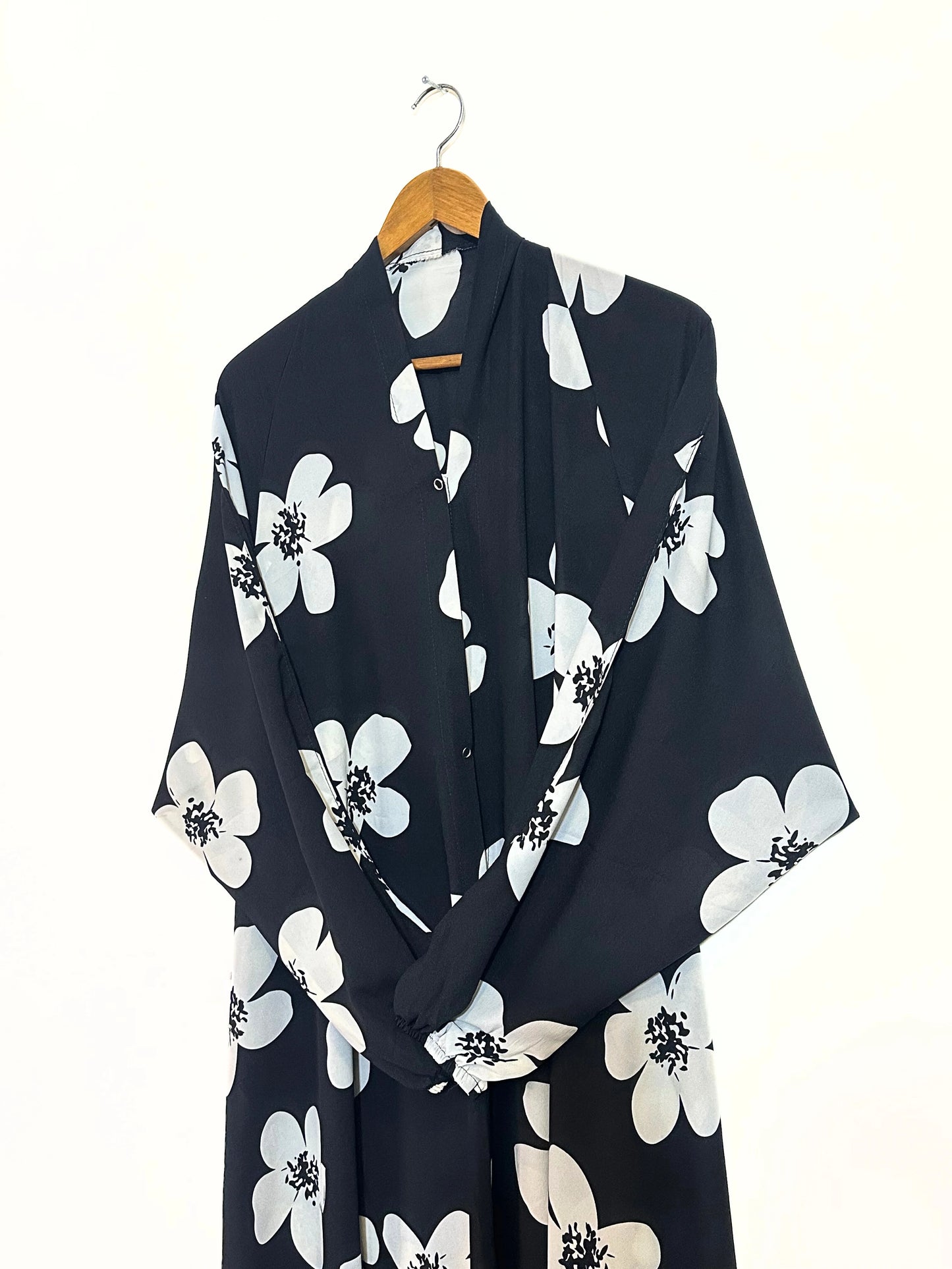 Black Petunia Front Open Long Flair Abaya