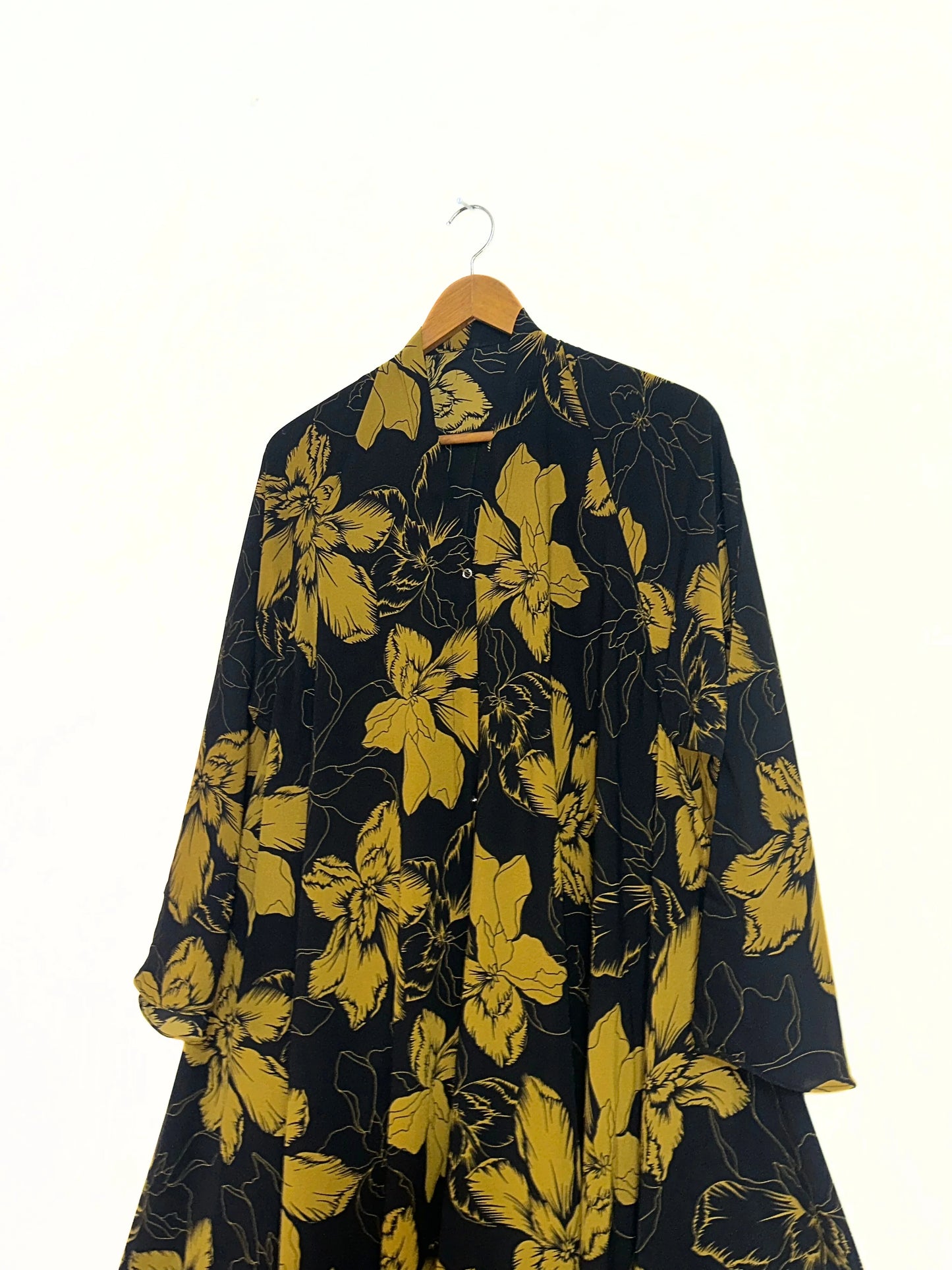 Golden Ivy Front Open Long Flair Abaya