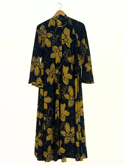 Golden Ivy Front Open Long Flair Abaya