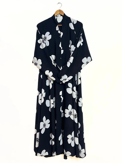 Black Petunia Front Open Long Flair Abaya