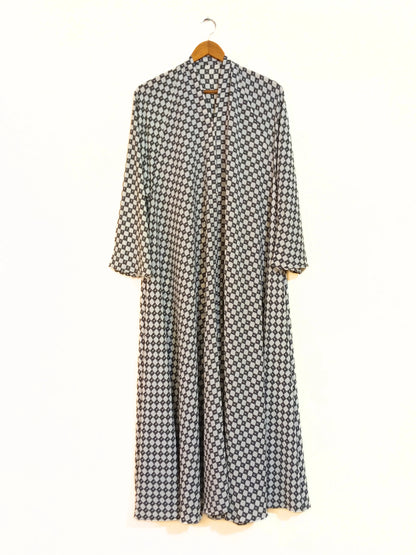 Classic Checkered Front Open Long Flair Abaya