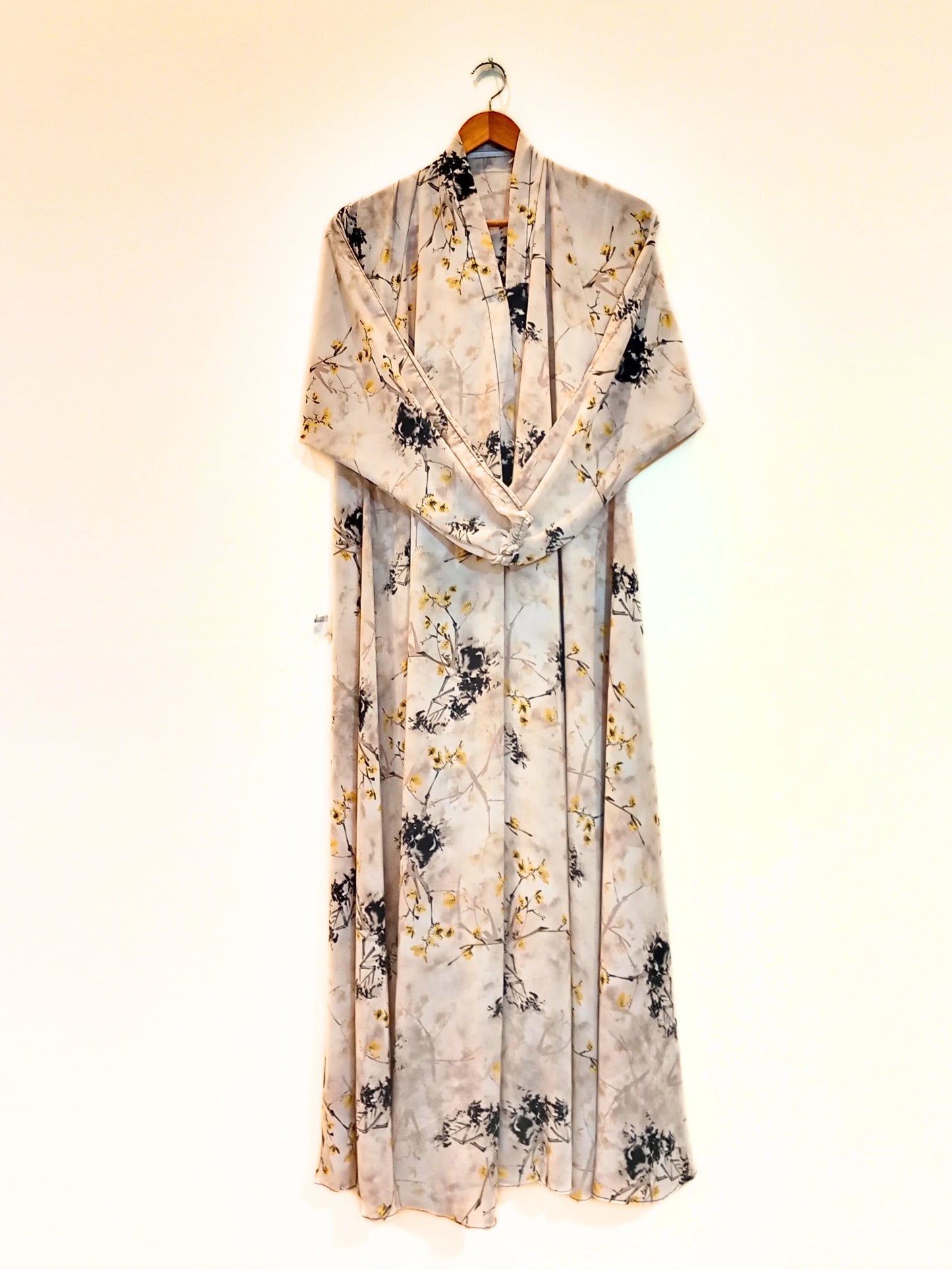 Willow Bloom Front Open Long Flair Abaya