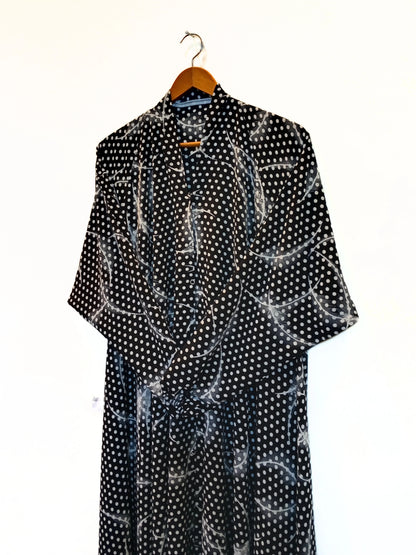 Polka Dot With Swirl Patterns Long Flair Abaya