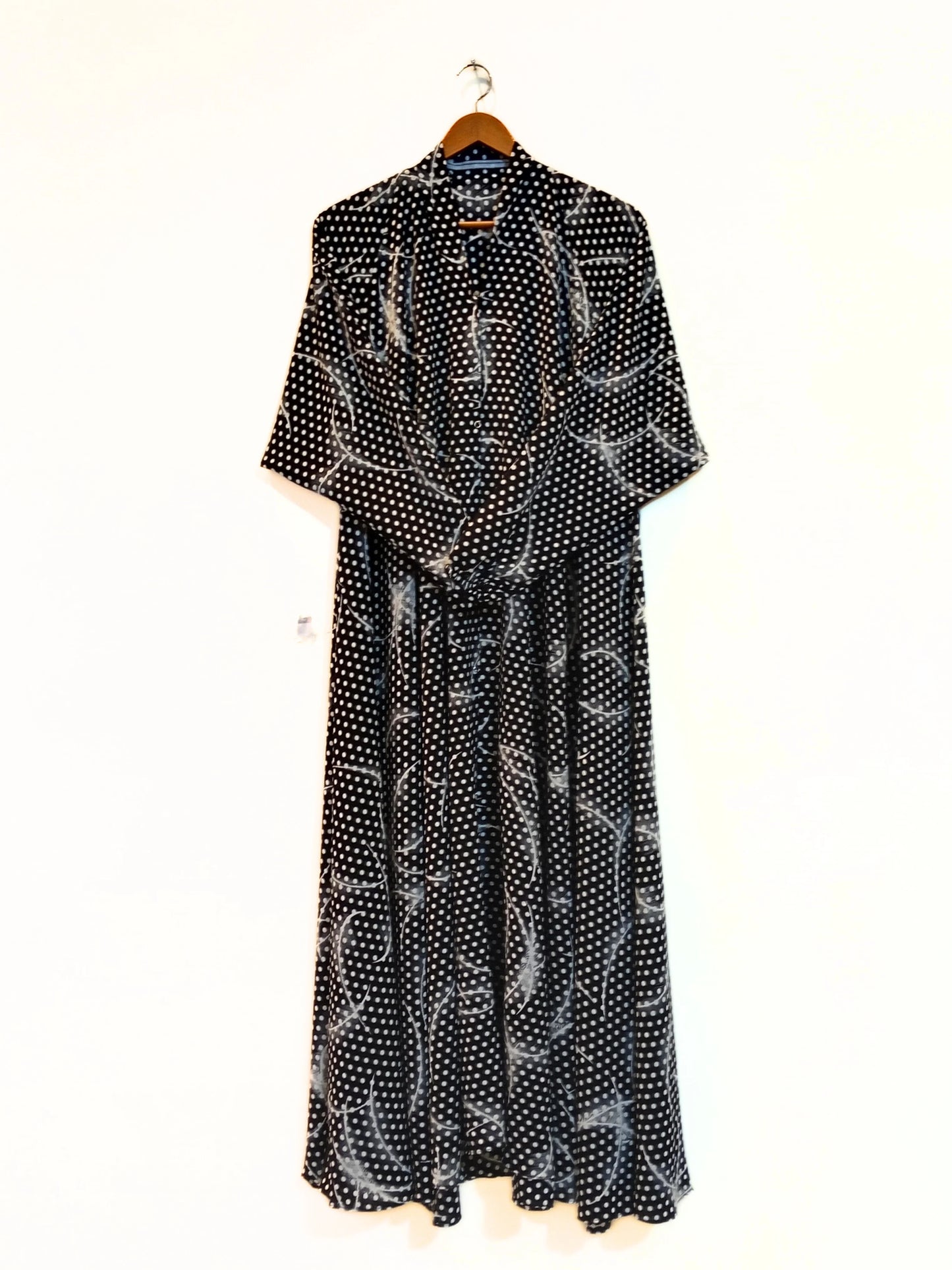 Polka Dot With Swirl Patterns Long Flair Abaya