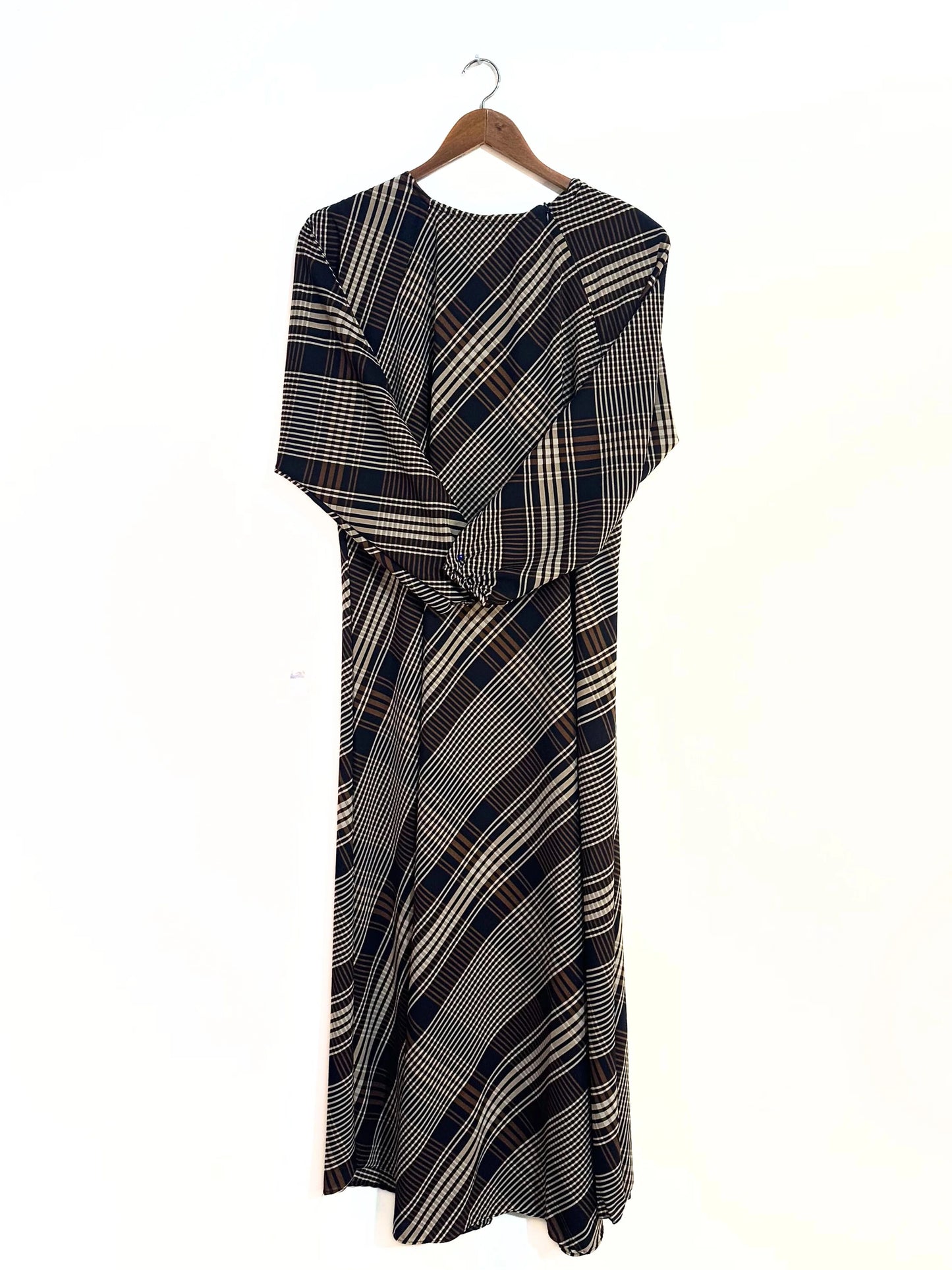 Black Mocha Check Pattern Maxi Style Abaya
