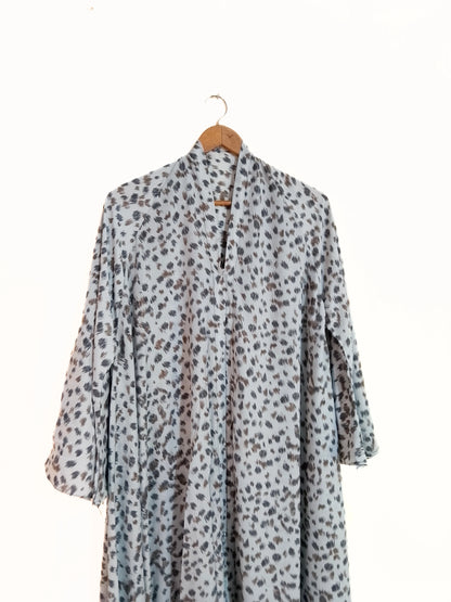 Soft Pebble Print Front Open Long Flare Abaya