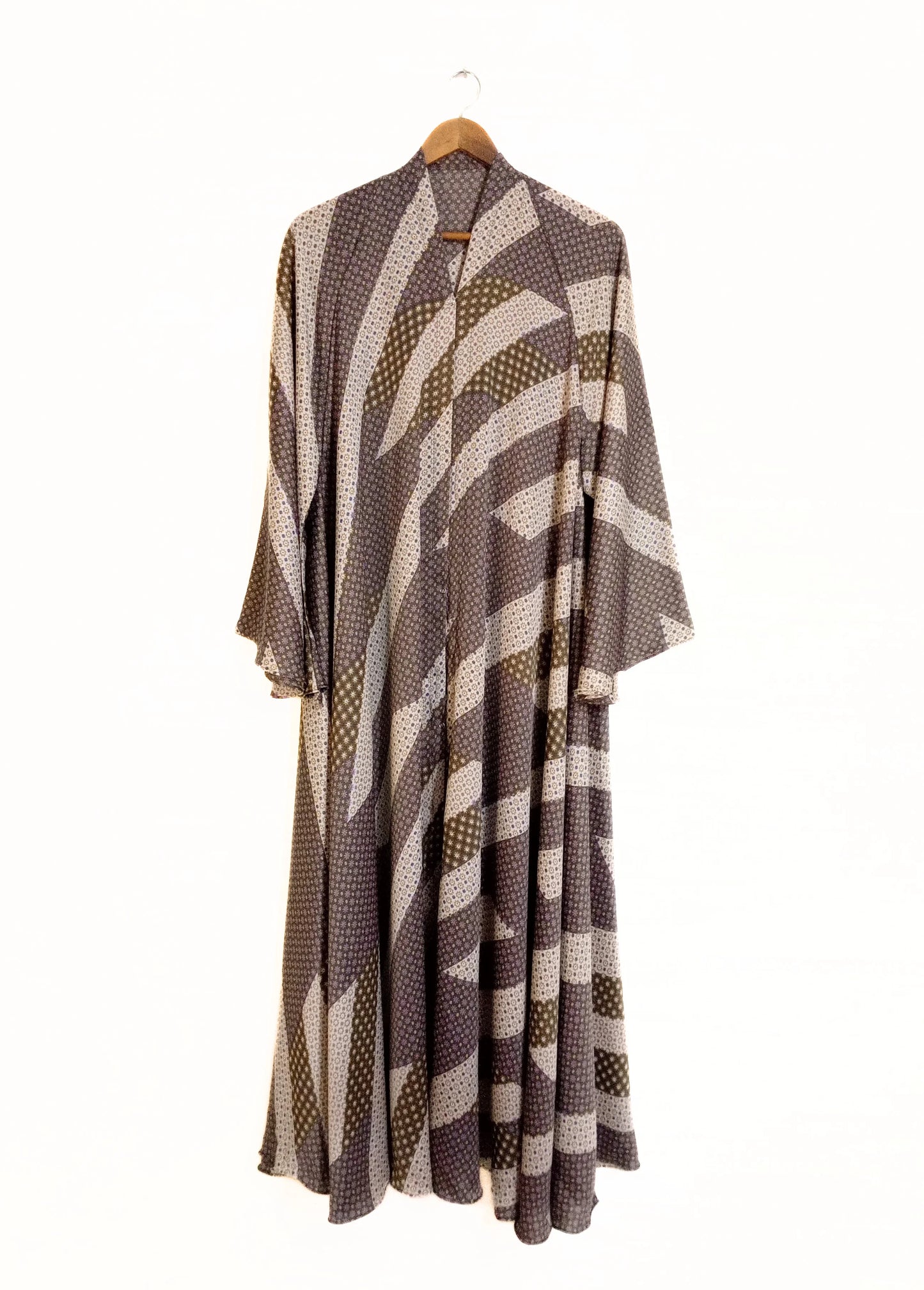 Mocha Charm Front Open Long Flair Crinkle Abaya