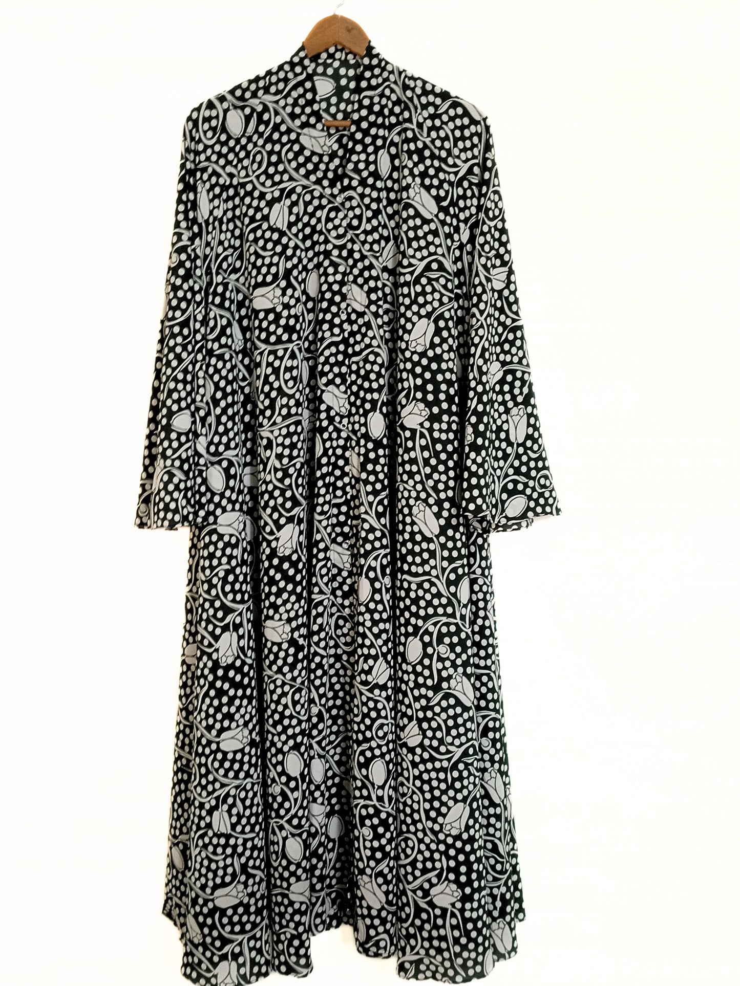 Night Vine Front Open Long Flair Abaya