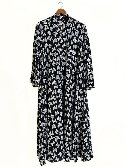 Black Bow Print Front Open Long Flair Abaya