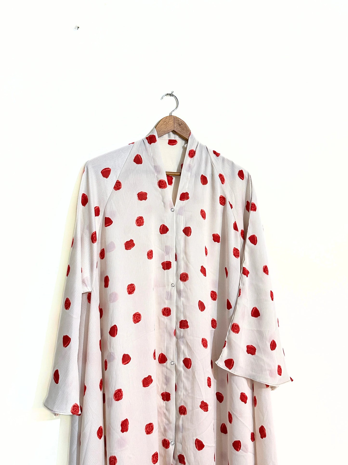 Cherry Dot Front Open Long Flair Crinkle Abaya