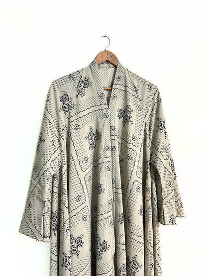 Vintage Print Front Open Long Flair Abaya
