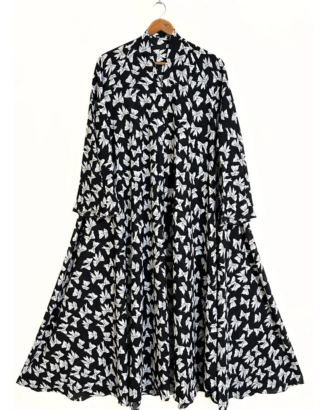 Black Bow Print Front Open Long Flair Abaya