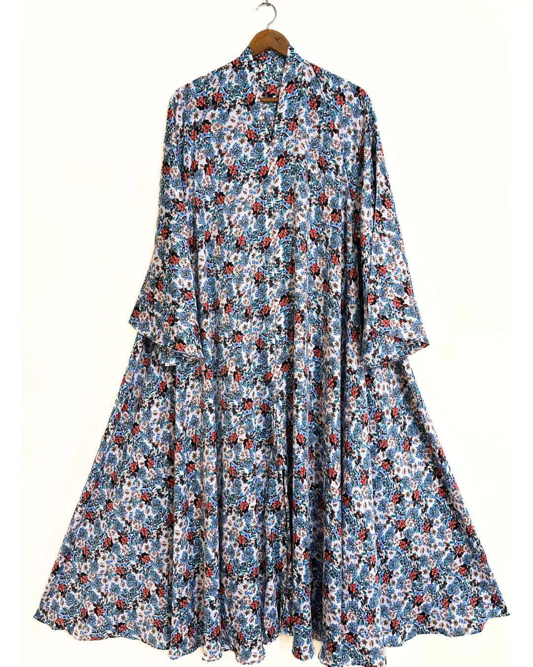 Blooming Sky Long Flair Crinkle Abaya