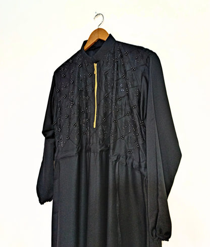Beads And Stonework Nidha Abaya With Golden Zipper - Black