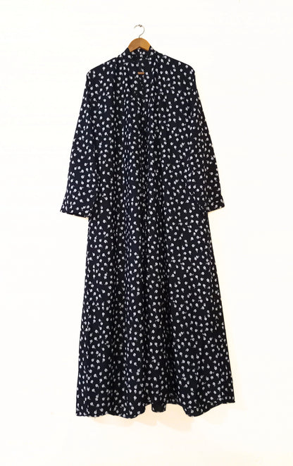 Black Dhalia Front Open Abaya