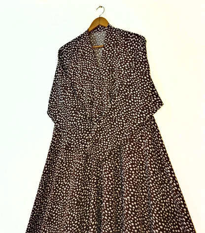 Choco Dot Front Open Long Flaired Abaya