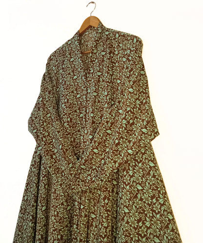 Woodland Mint Front Open Long Flair Abaya