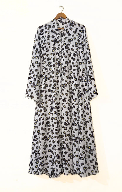 Midnight Daisy Front Open Long Flair Abaya