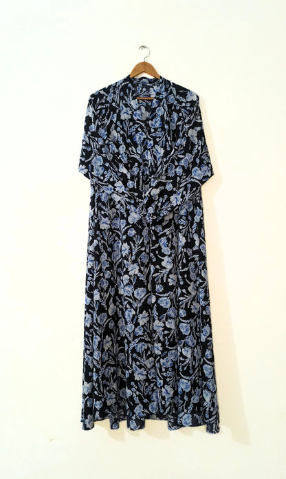 Twilight Petals Front Open Long Flair Abaya