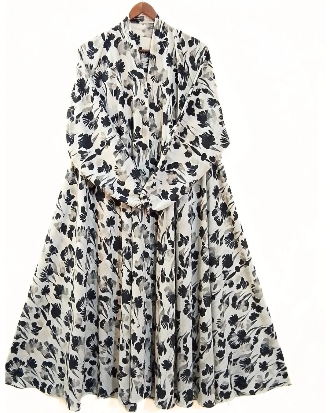 Inky Leaf Print Front Open Long Flared Abaya