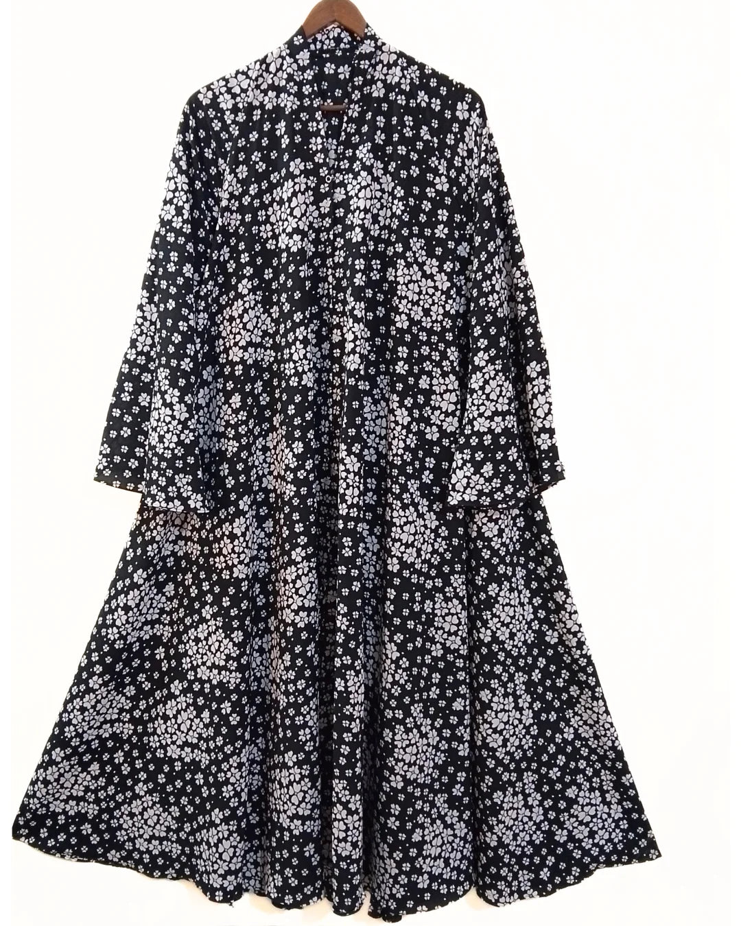 Petal Noir Front Open Long Flared Abaya