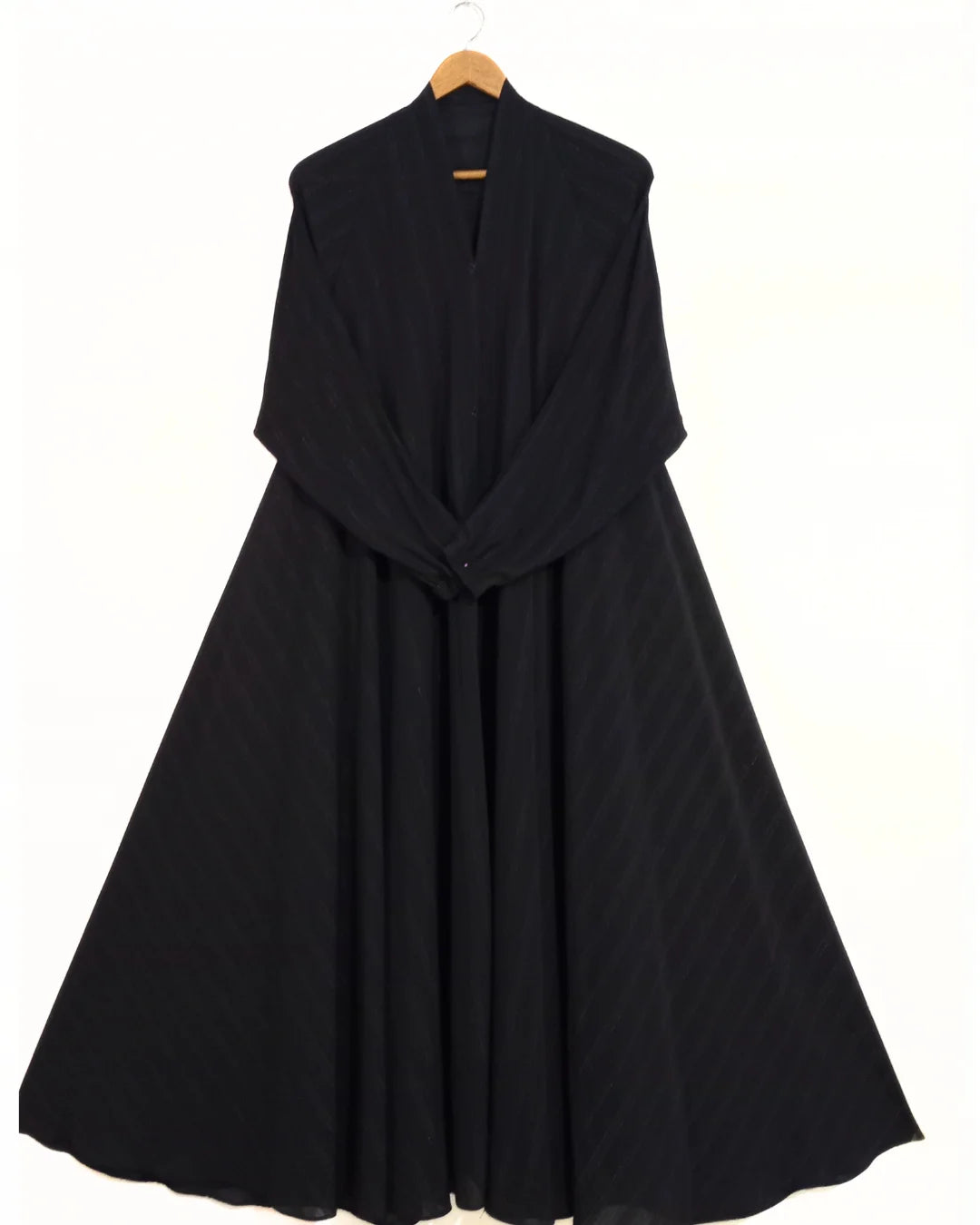 Front Open Black Zarri Abaya