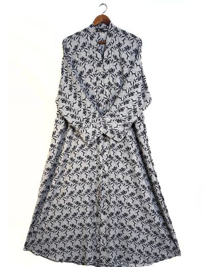 White And Black Ivy Front Open Abaya