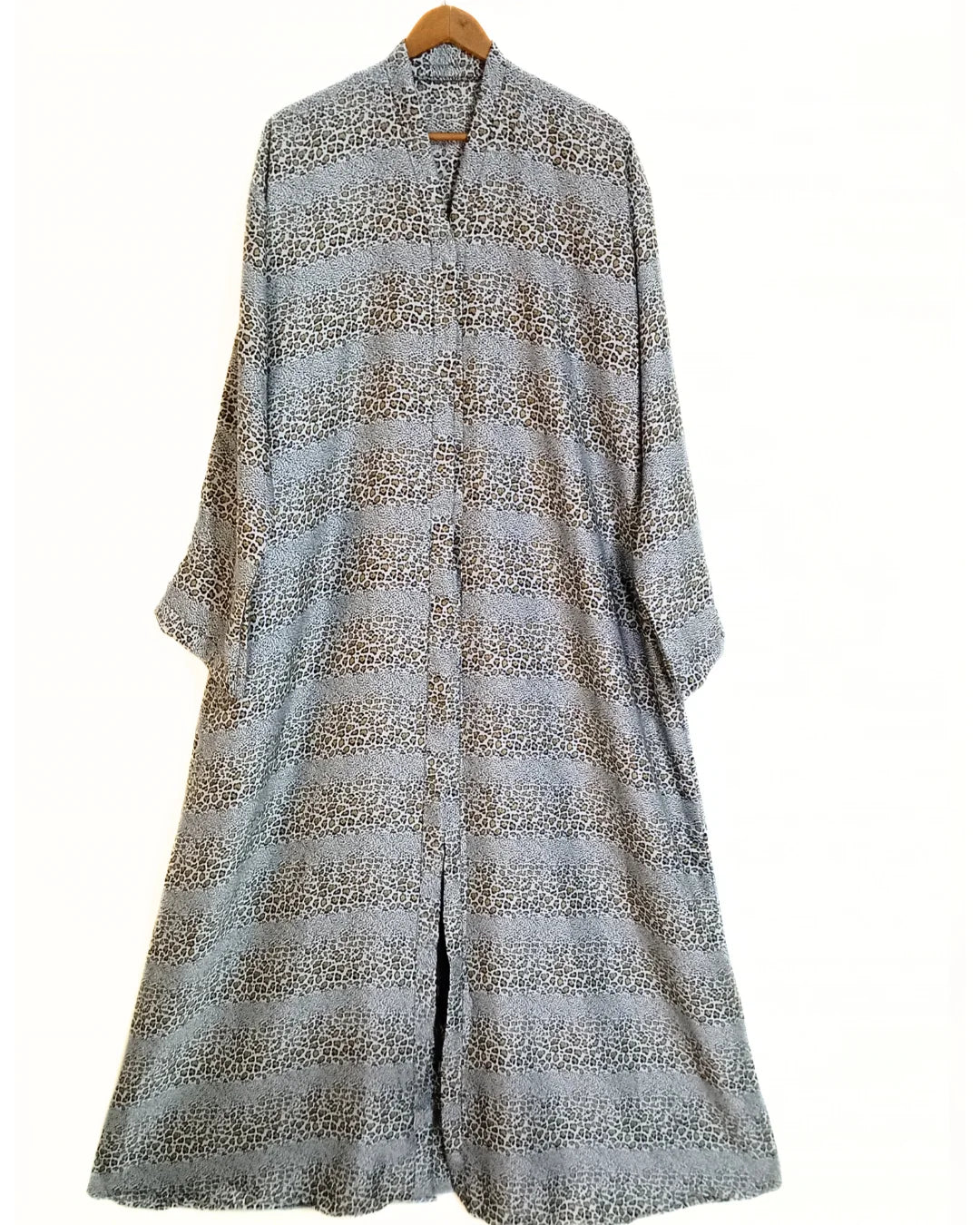 Dune Elegance Front Open Crinkle Abaya