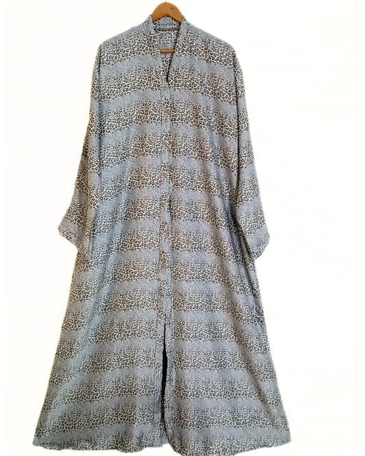 Dune Elegance Front Open Crinkle Abaya