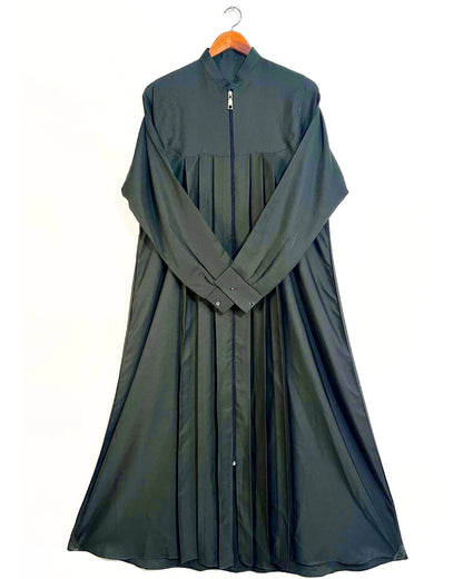 Green Nidha Abaya With Collar, Zipper And Pockets