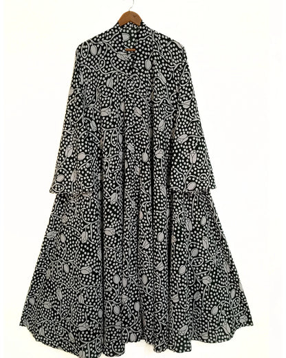 Night Vine Front Open Long Flair Abaya